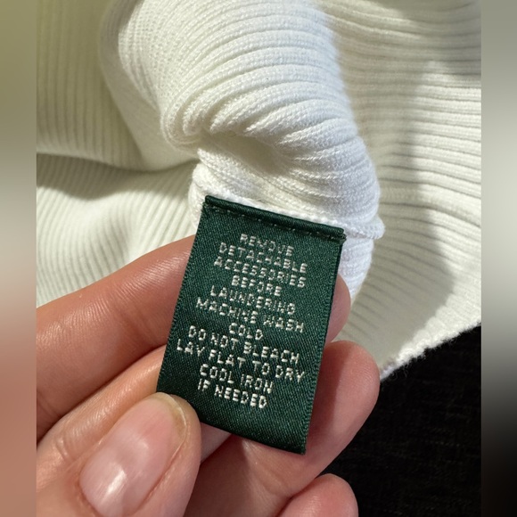 Lauren Ralph Lauren White Ribbed Sweater Tunic with Silver Chain Belt Size M - Picture 14 of 14